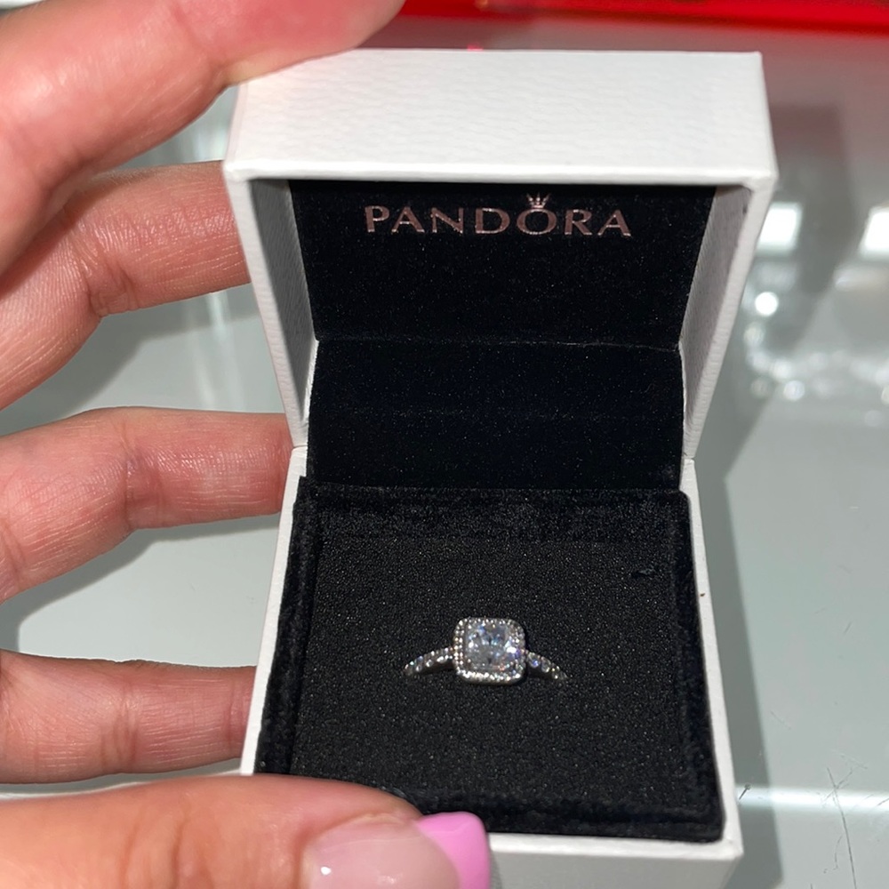 Pandora ring